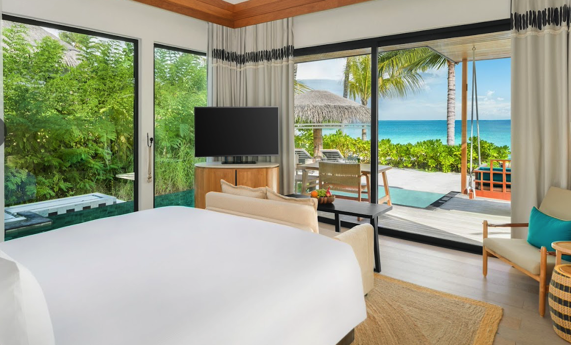 منتجع هيلتون – Hilton Maldives